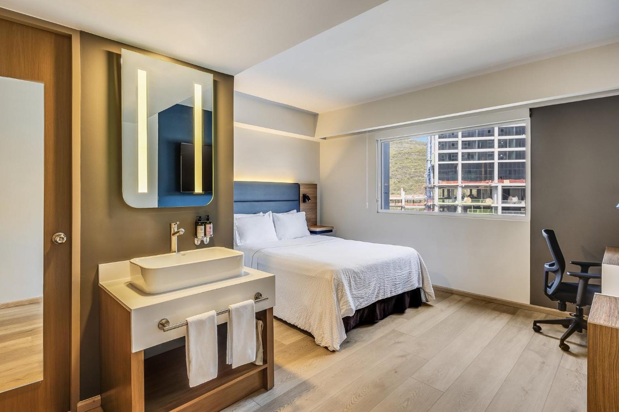 Fiesta Inn Monterrey Valle San Pedro Garza Garcia Экстерьер фото